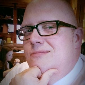 Meet your Posher, Clay